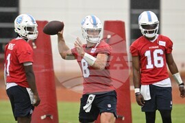 Titans Football