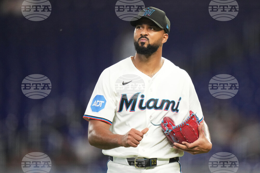 Braves Marlins Baseball
