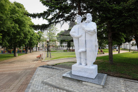 Поморие - паметник на Св. св. Кирил и Методий - монумент