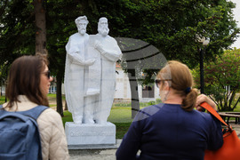 Поморие - паметник на Св. св. Кирил и Методий - монумент