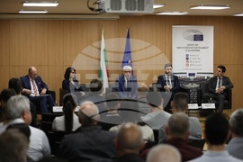 „Отбранителна готовност. Ролята на ЕС и европейското сътрудничество“ - дискусия