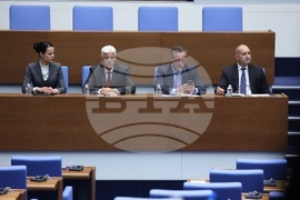 Народно събрание - парламентарен контрол