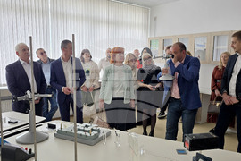 Гоце Делчев - Трето основно училище „Братя Миладинови“ - STEM център