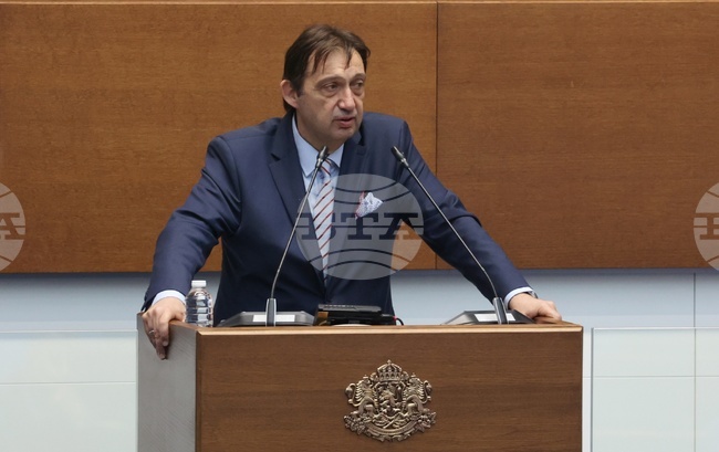 АПИ ще анализира трафика край с. Мало Конаре и ще направи предварителна финансова оценка за изграждането на нов пътен възел към магистрала „Тракия“, каза Иван Шишков