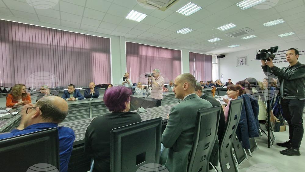 Шумен - Шуменски университет „Епископ Константин Преславски“ - Почетен плакет - проф. Русанка Петрова