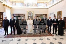Ватикан - Папа Лъв XIV - Михаела Доцова - парламентарна делегация