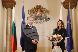 Министерски съвет  - Румен Радев  - Дара - среща