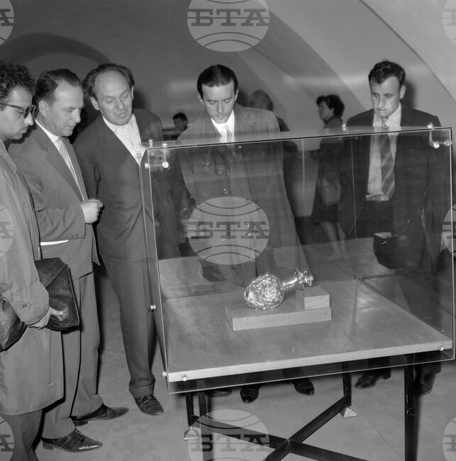 May 22, 1965: Branch of National Art Gallery Inaugurated in Crypt of Sofia's St Alexander Nevsky Cathedral