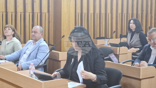 Елис Узунова бе избрана за зам.-председател на Общинския съвет в Разград
