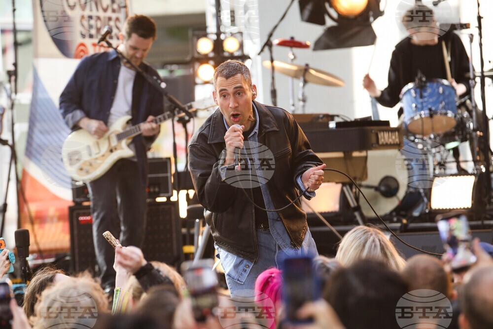 Bleachers Perform on NBC's Today Show