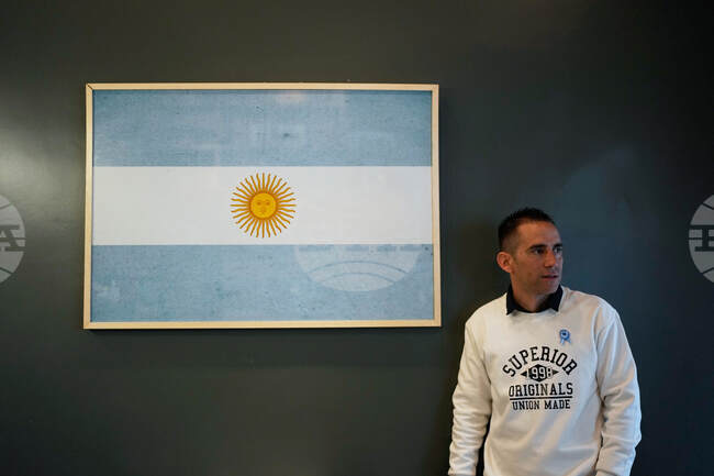 Argentina Venezuela Gallo