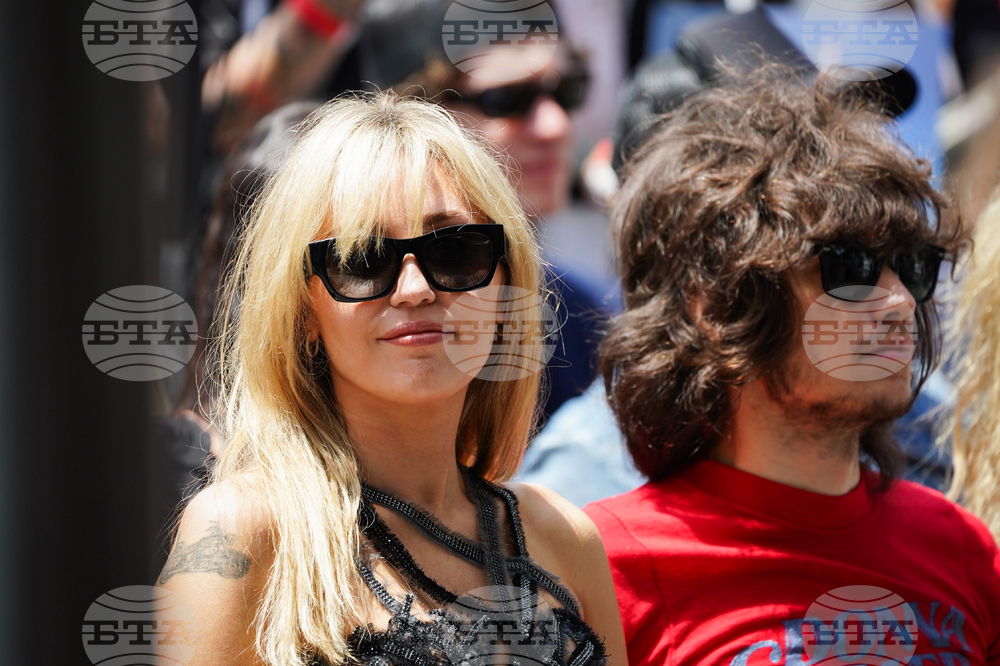 Miley Cyrus Walk of Fame