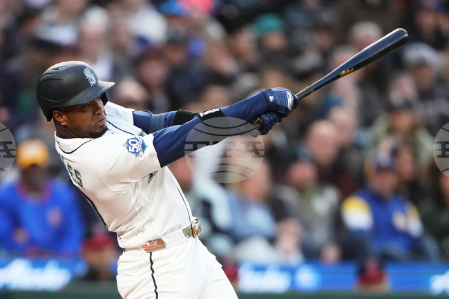 Mariners Robles Baseball