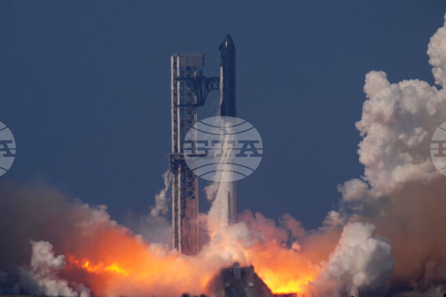 APTOPIX SpaceX Starship Launch