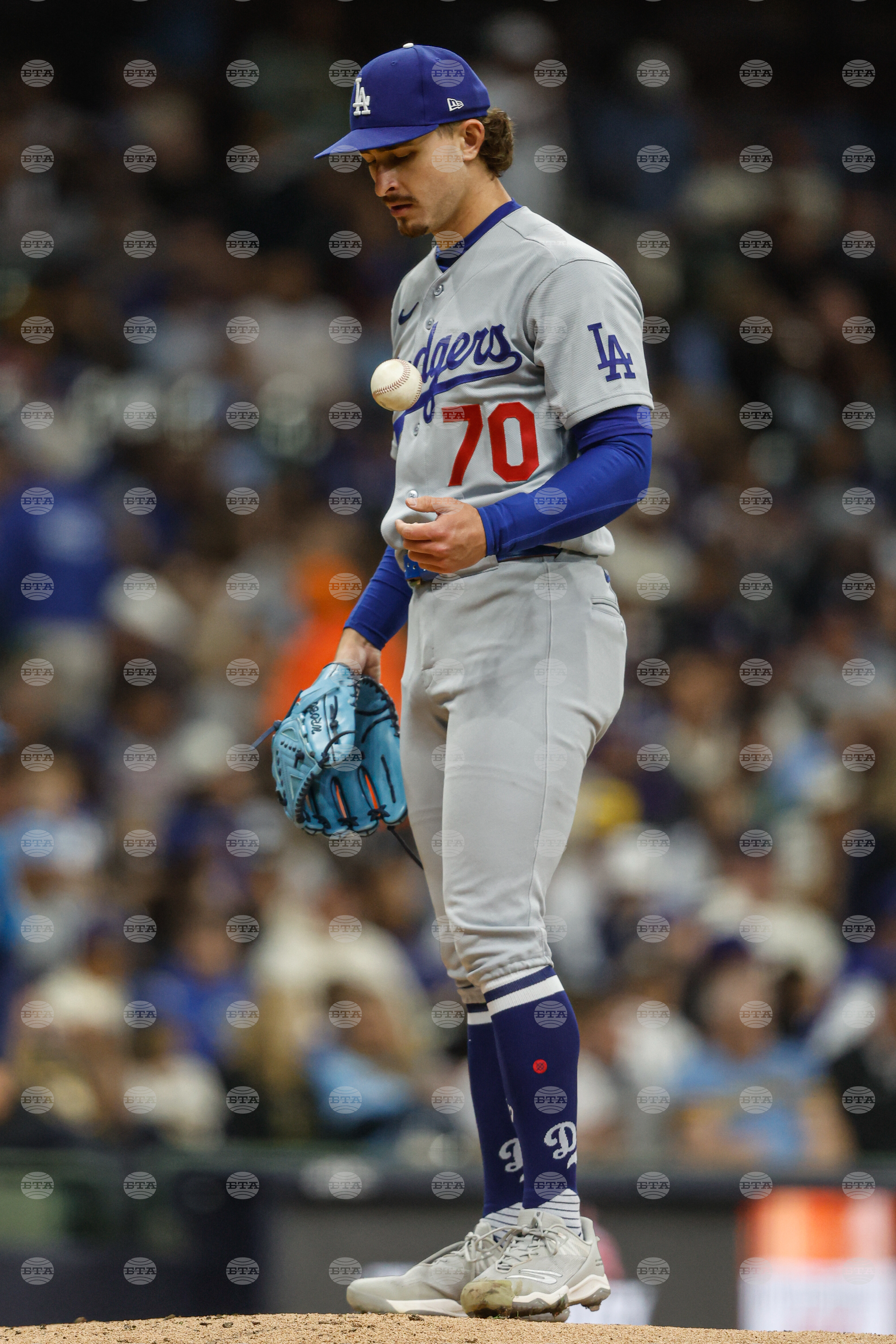 Dodgers Brewers Baseball