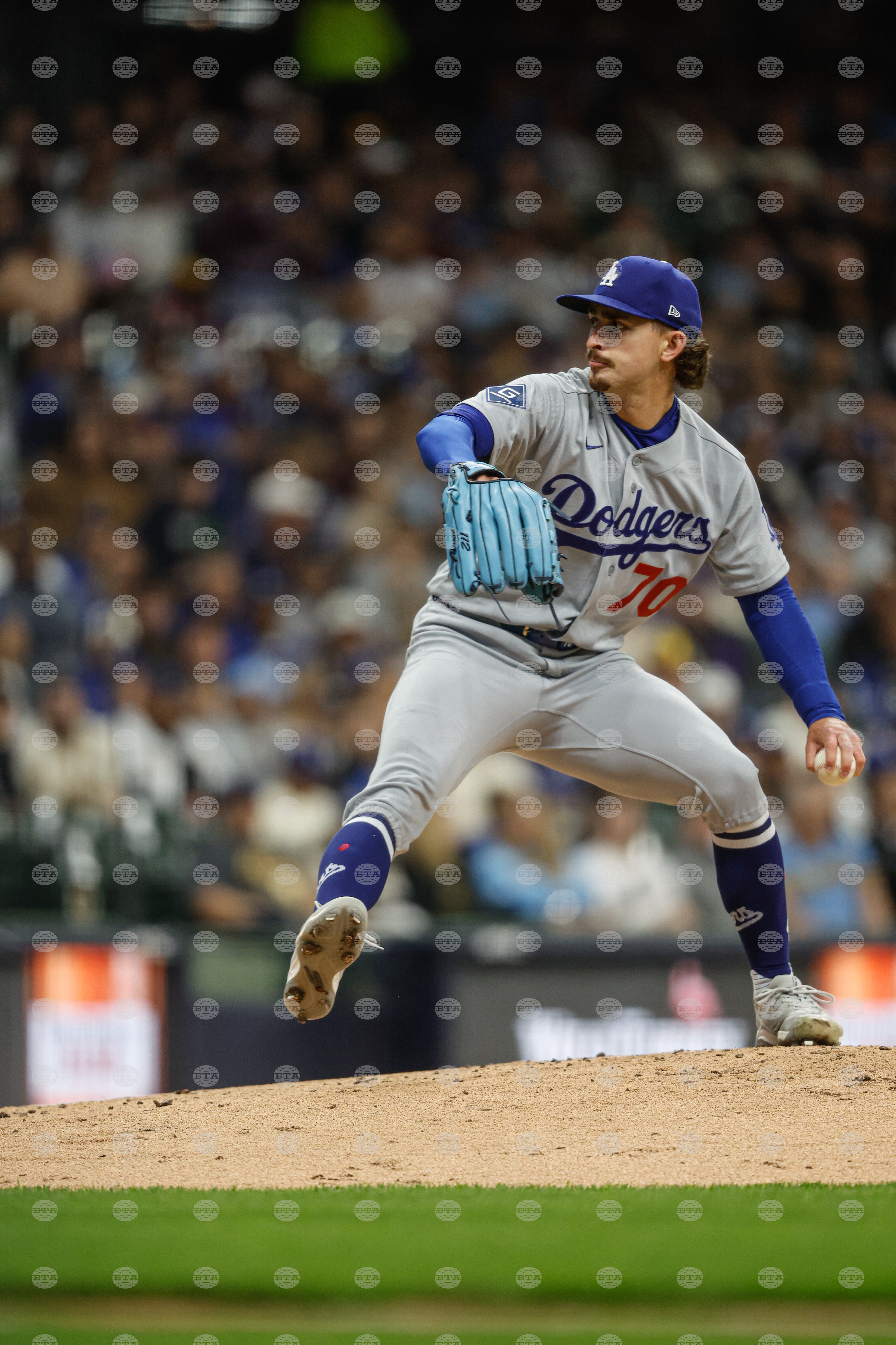 Dodgers Brewers Baseball