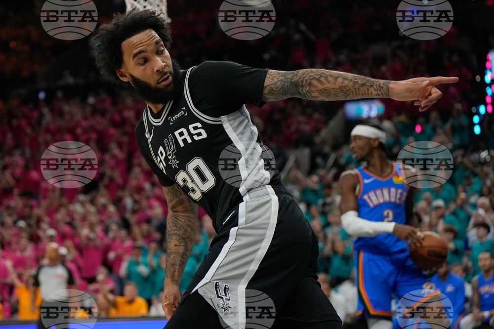 Thunder Spurs Basketball