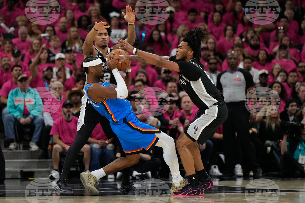 Thunder Spurs Basketball