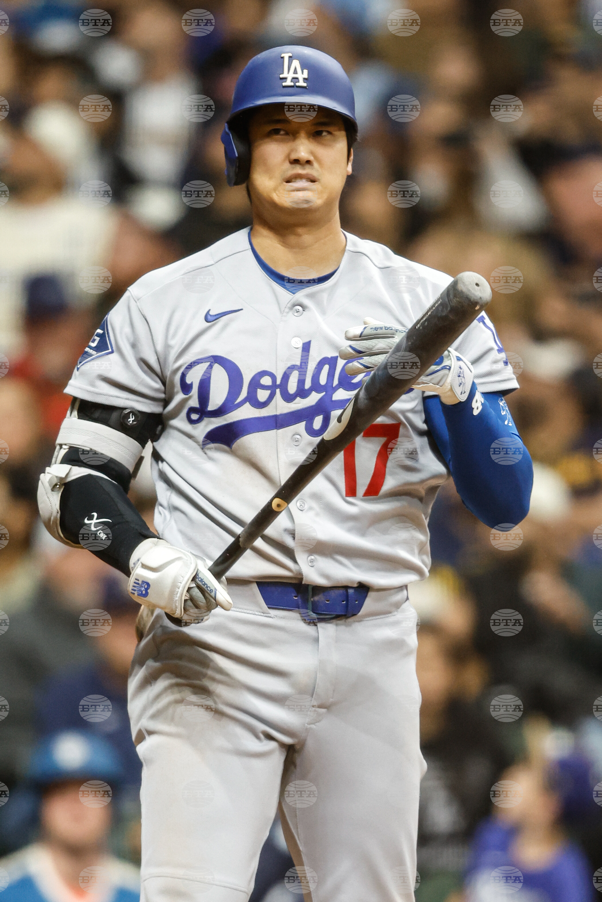 Dodgers Brewers Baseball