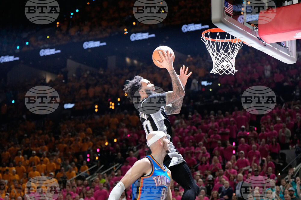 Thunder Spurs Basketball