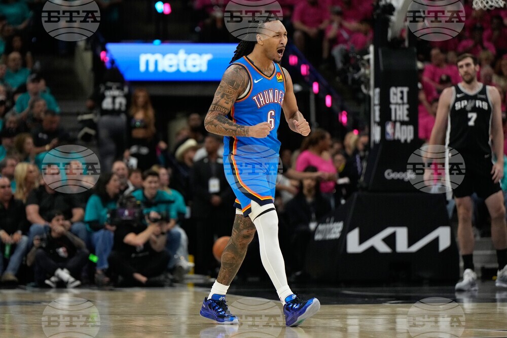 Thunder Spurs Basketball