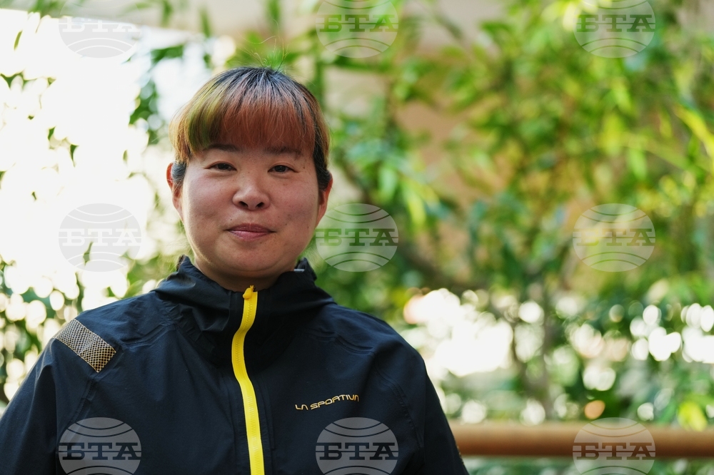 Japan Nurse Climber