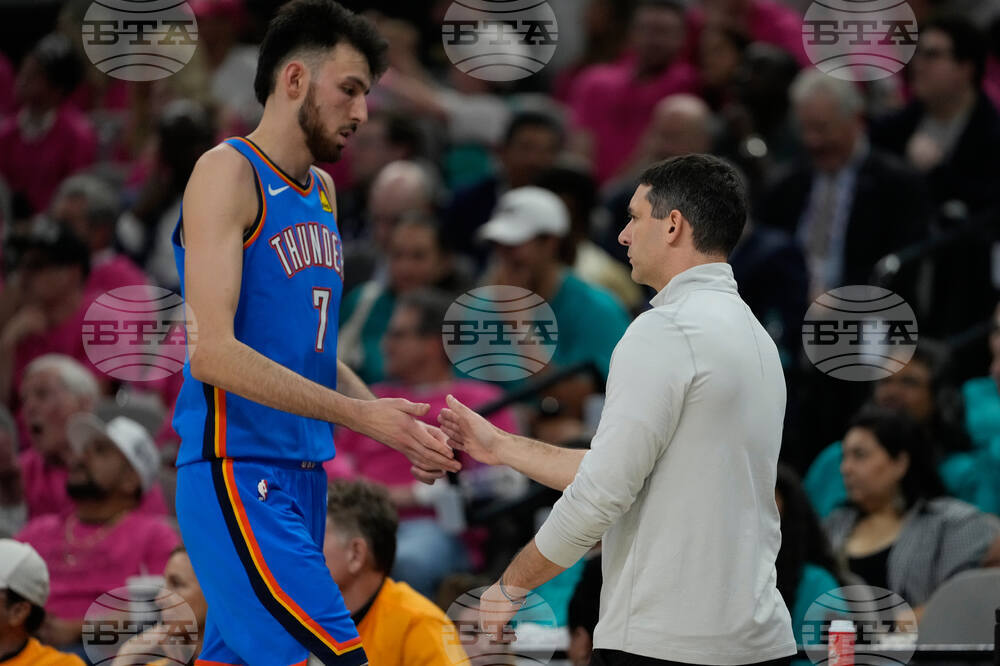 Thunder Spurs Basketball