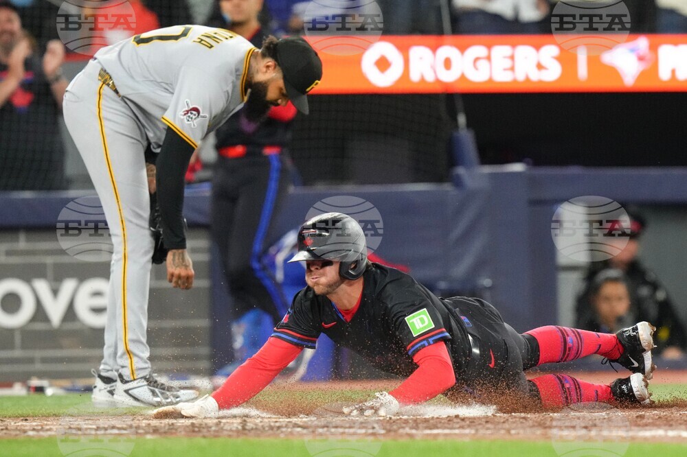 Pirates Blue Jays Hockey