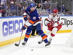 Hurricanes Islanders Hockey
