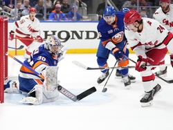 Hurricanes Islanders Hockey