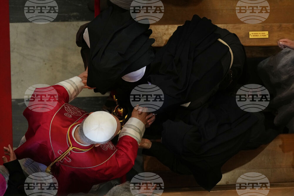 Italy Pope Acerra