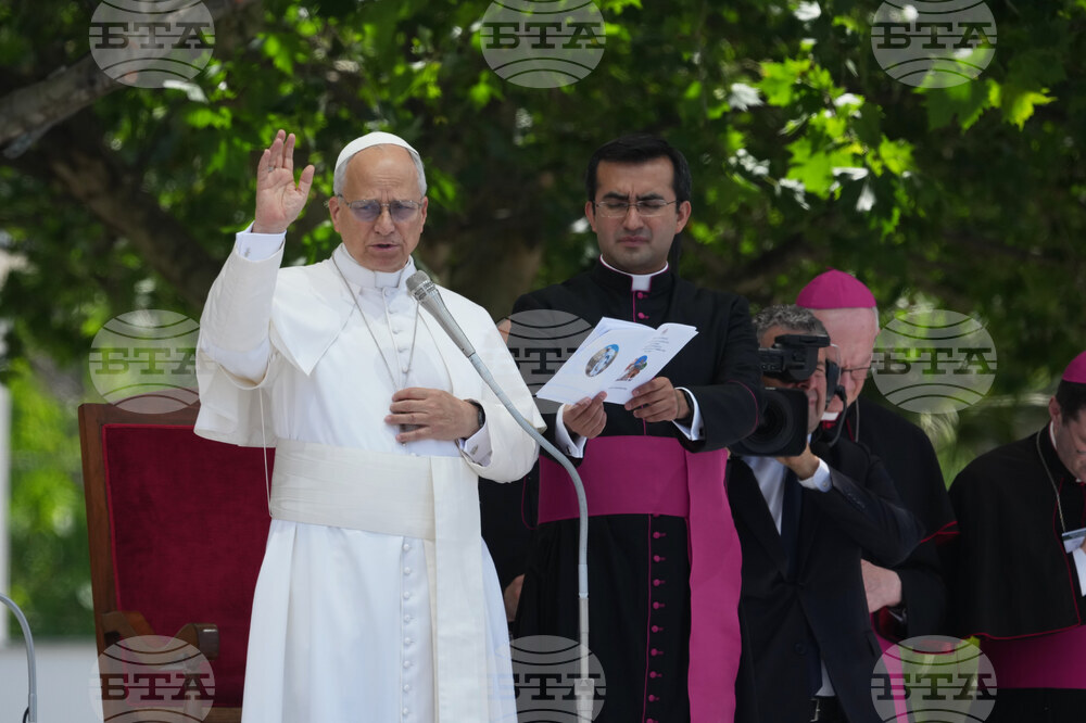 Italy Pope Acerra