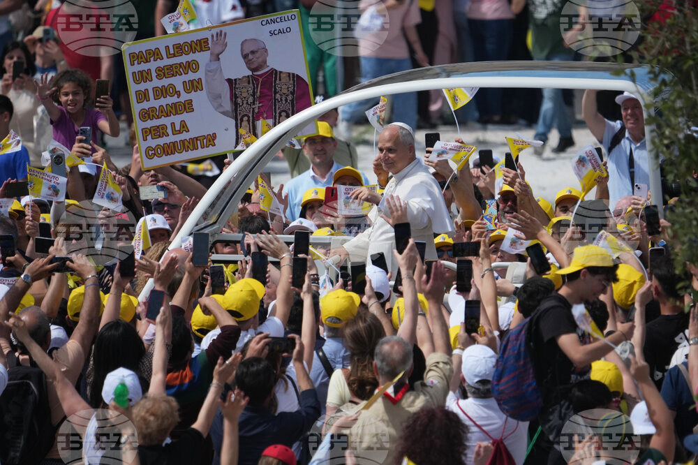 Italy Pope Acerra