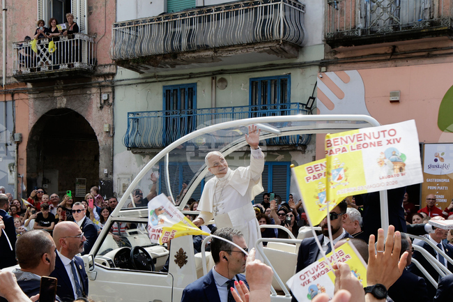 APTOPIX Italy Pope Toxic Lands