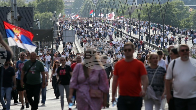 Serbians to Rally in Belgrade against Their Government on Saturday Night