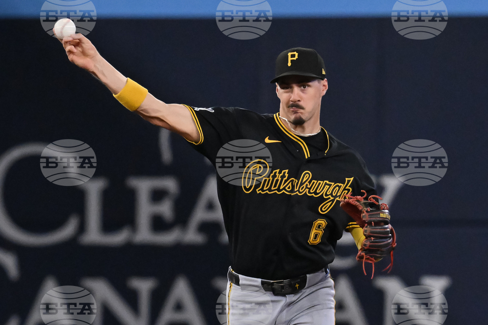 Pirates Blue Jays Baseball