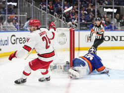 Hurricanes Islanders Hockey