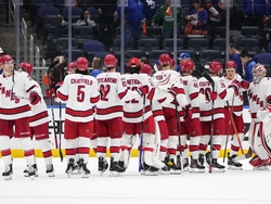 Hurricanes Islanders Hockey