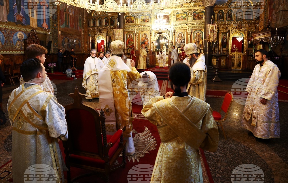 „Света Неделя“ - патриаршеска света литургия