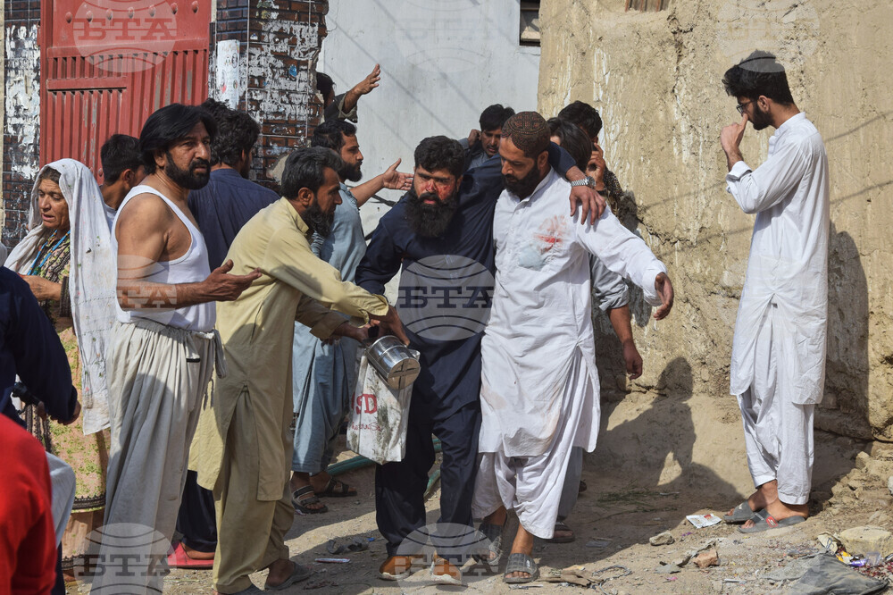 Pakistan Train Bombing