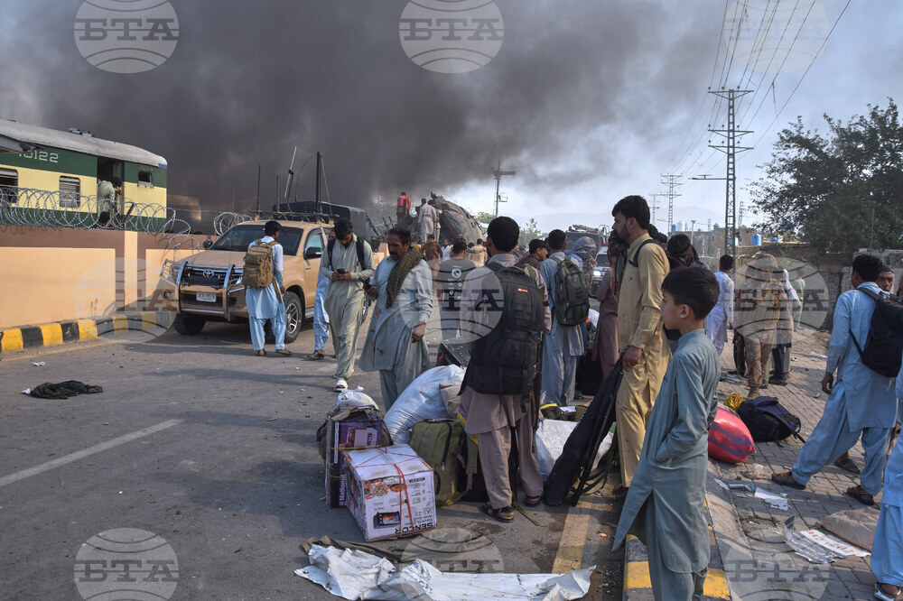Pakistan Train Bombing