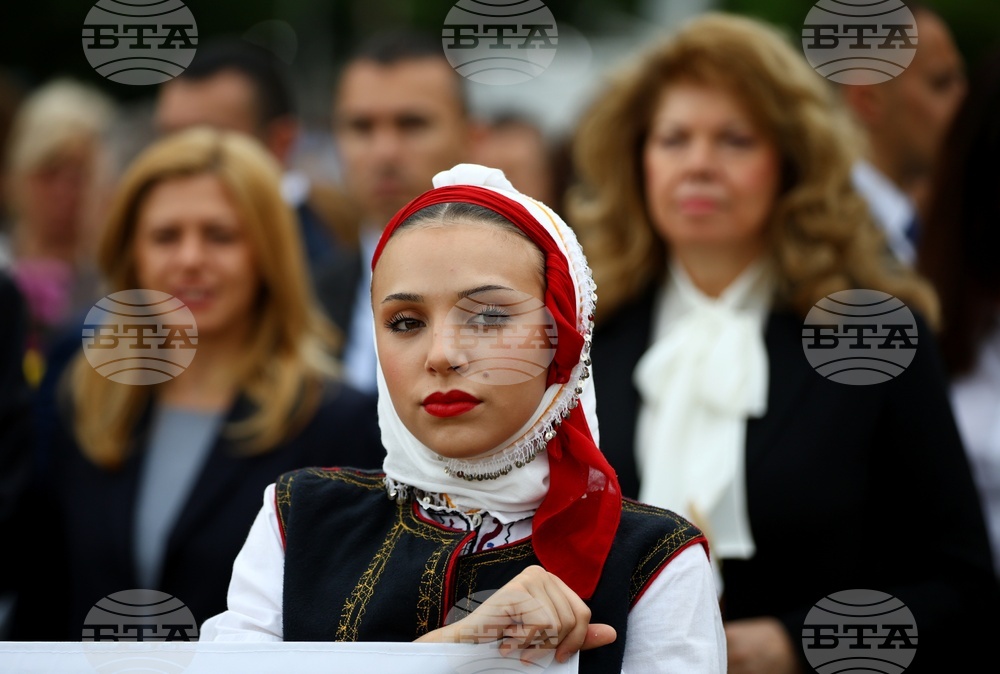 24 май - тържествено шествие