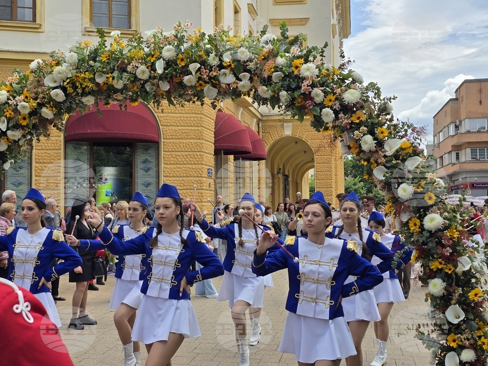 Сливен - 24 май - шествие