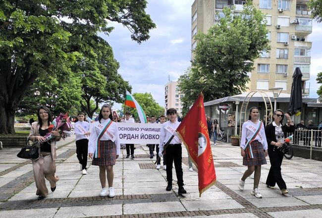 Каварна отбеляза най-българския празник – 24 май