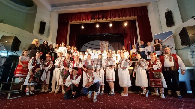 Румъния - Букурещ - седма среща на българите в Румъния