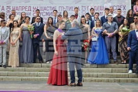 Велико Търново - абитуриенти