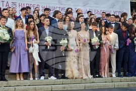 Велико Търново - абитуриенти