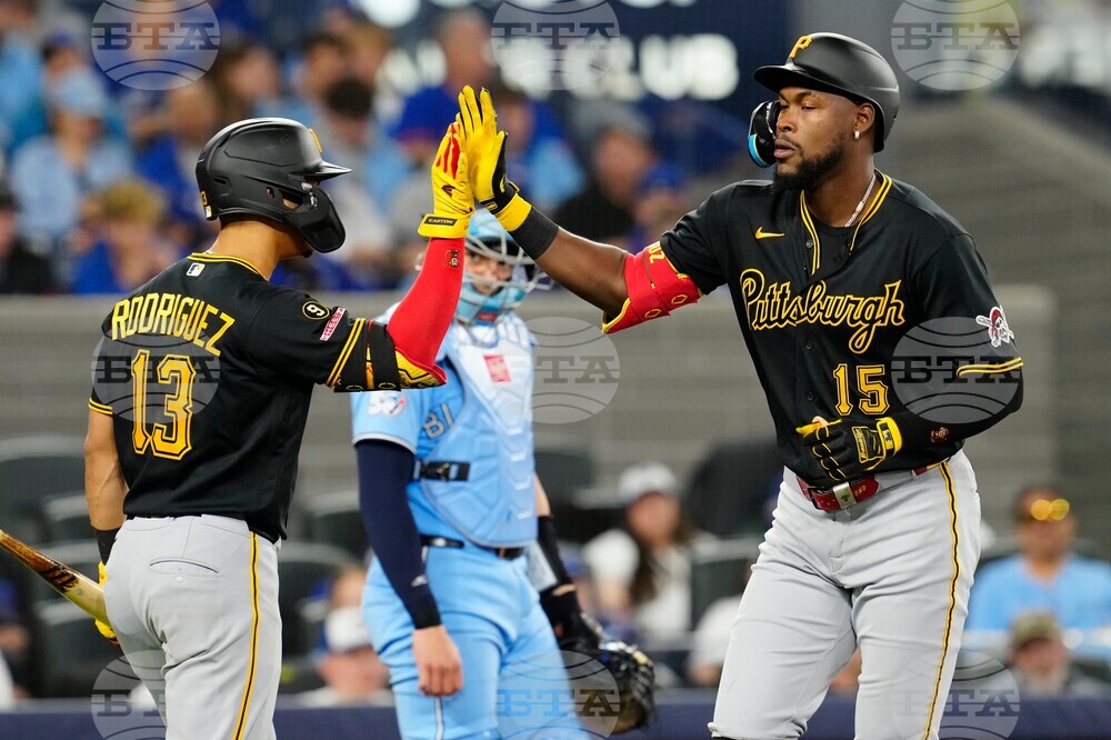 Pirates Blue Jays Baseball