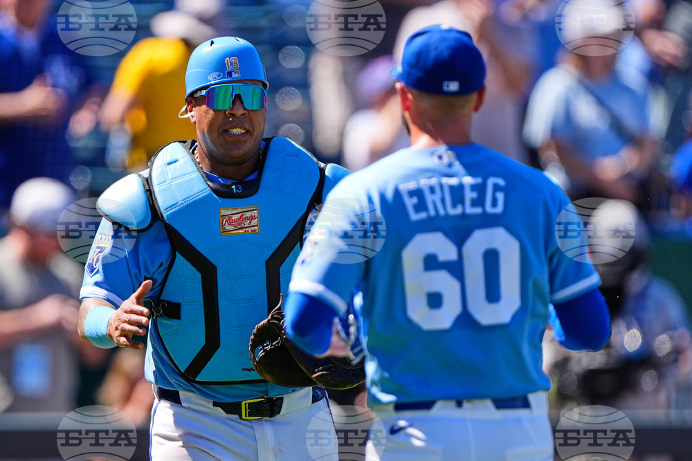 Mariners Royals Baseball