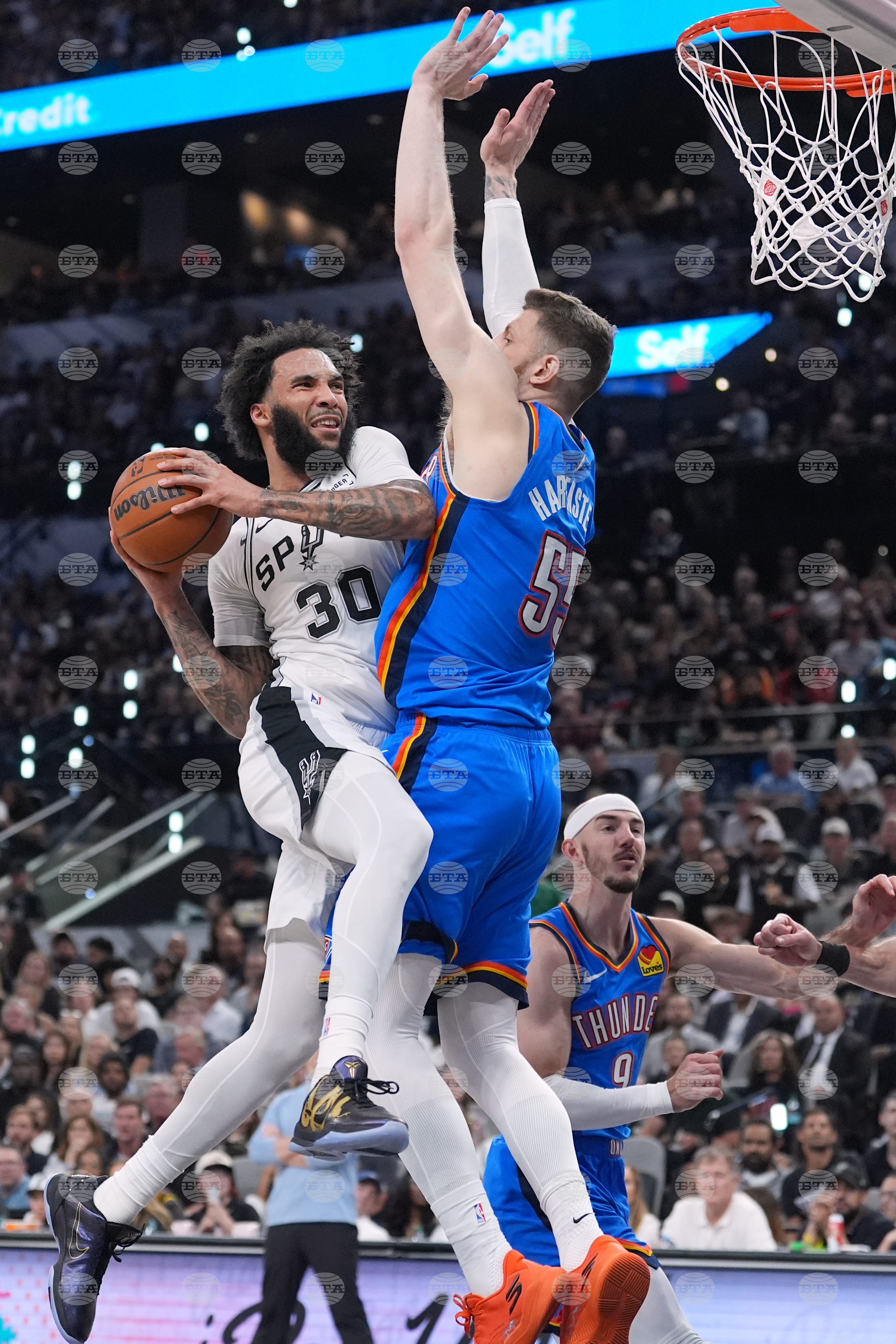 Thunder Spurs Basketball